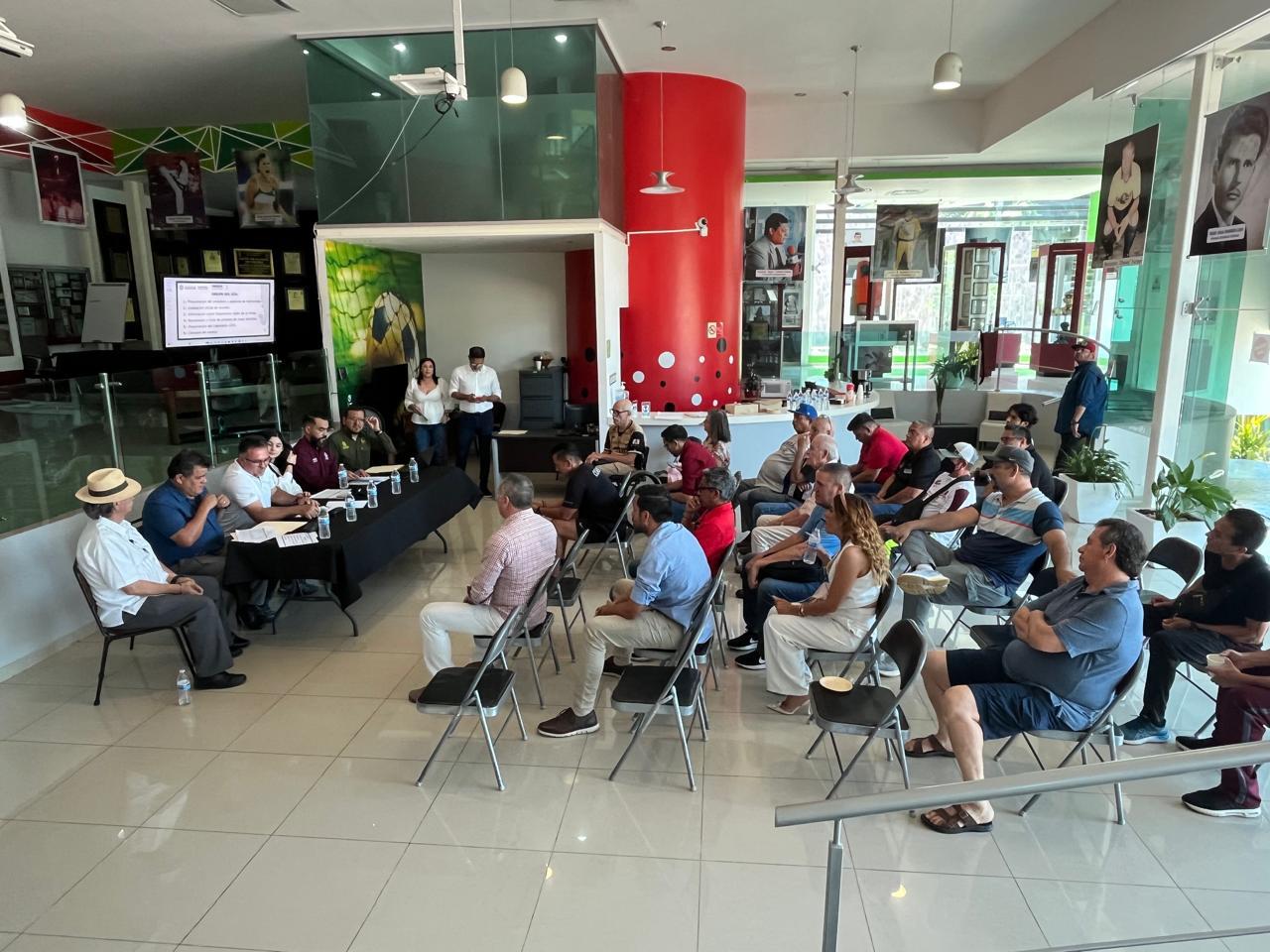 $!Toman protesta a nueva mesa directiva del Salón de la Fama en Culiacán