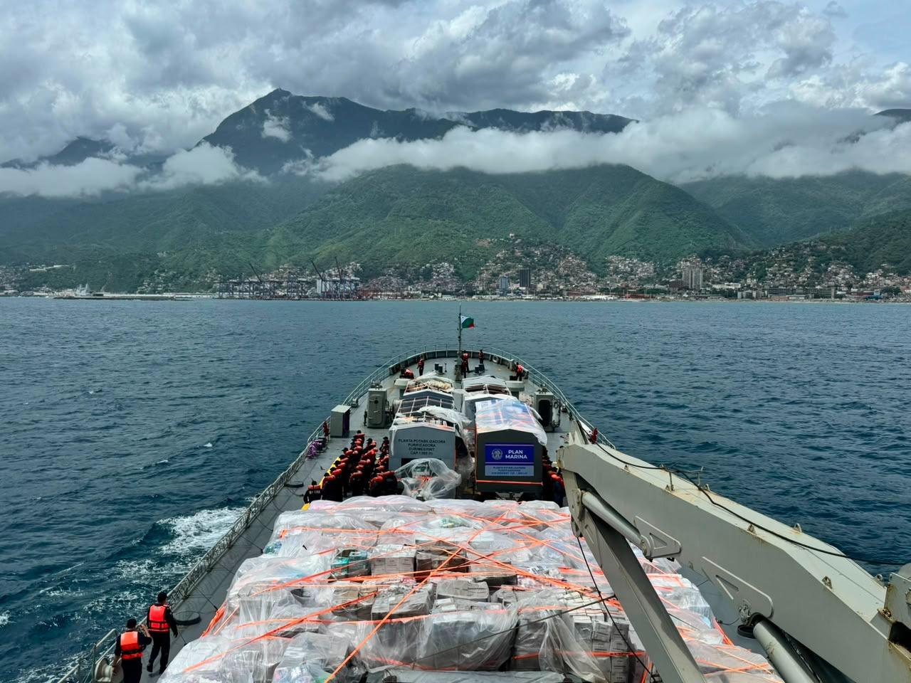 $!Arriban a Venezuela buques de la Armada de México con ayuda humanitaria para apoyar la recuperación de las comunidades afectadas