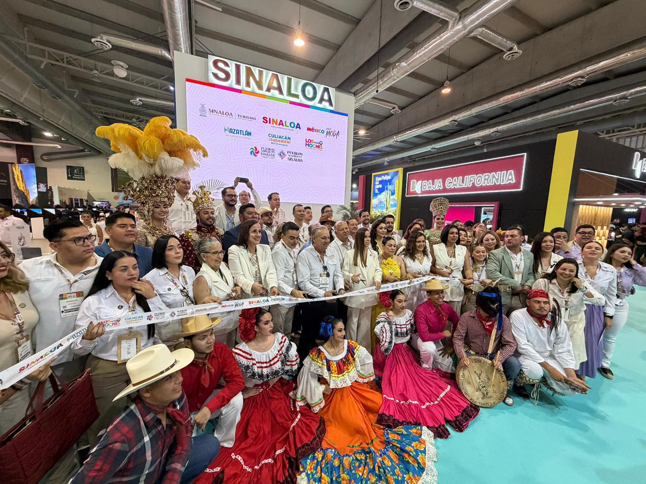 $!Los medios nacionales no pudieron resistirse al encanto de los sinaloenses.