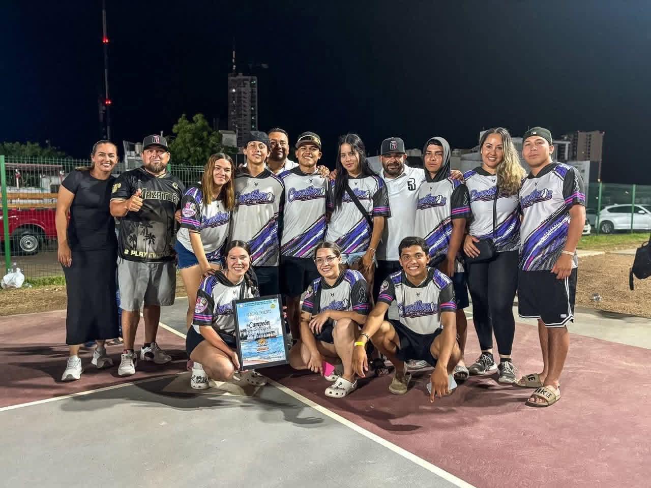 $!Termina Copa Mazatlán de Beisbol 5 con un campeonato porteño