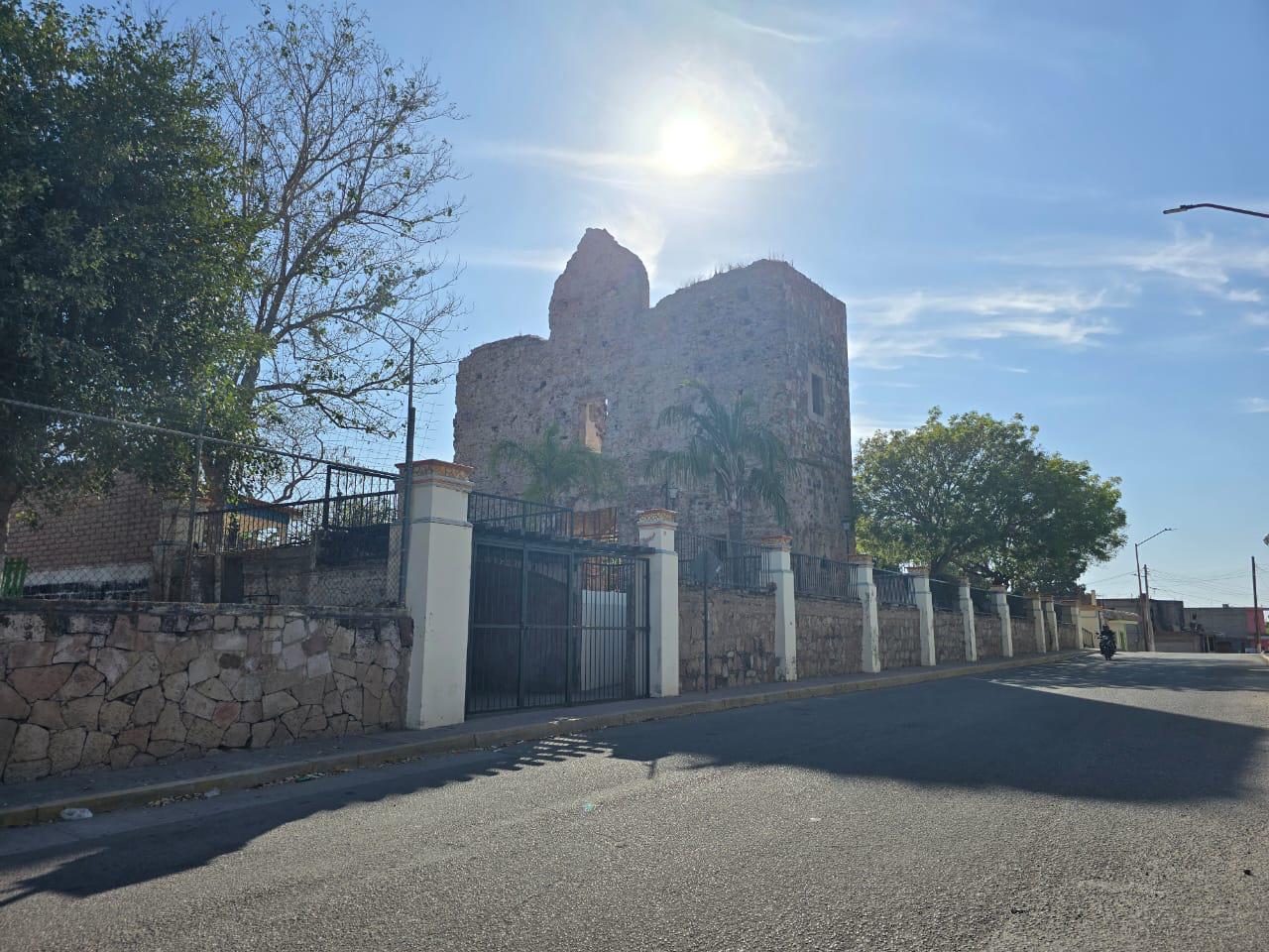 $!Rosario recibe primer grupo de ‘Enamórate de Sinaloa’ con ruinas cerradas y museo de Lola Beltrán sin concluir