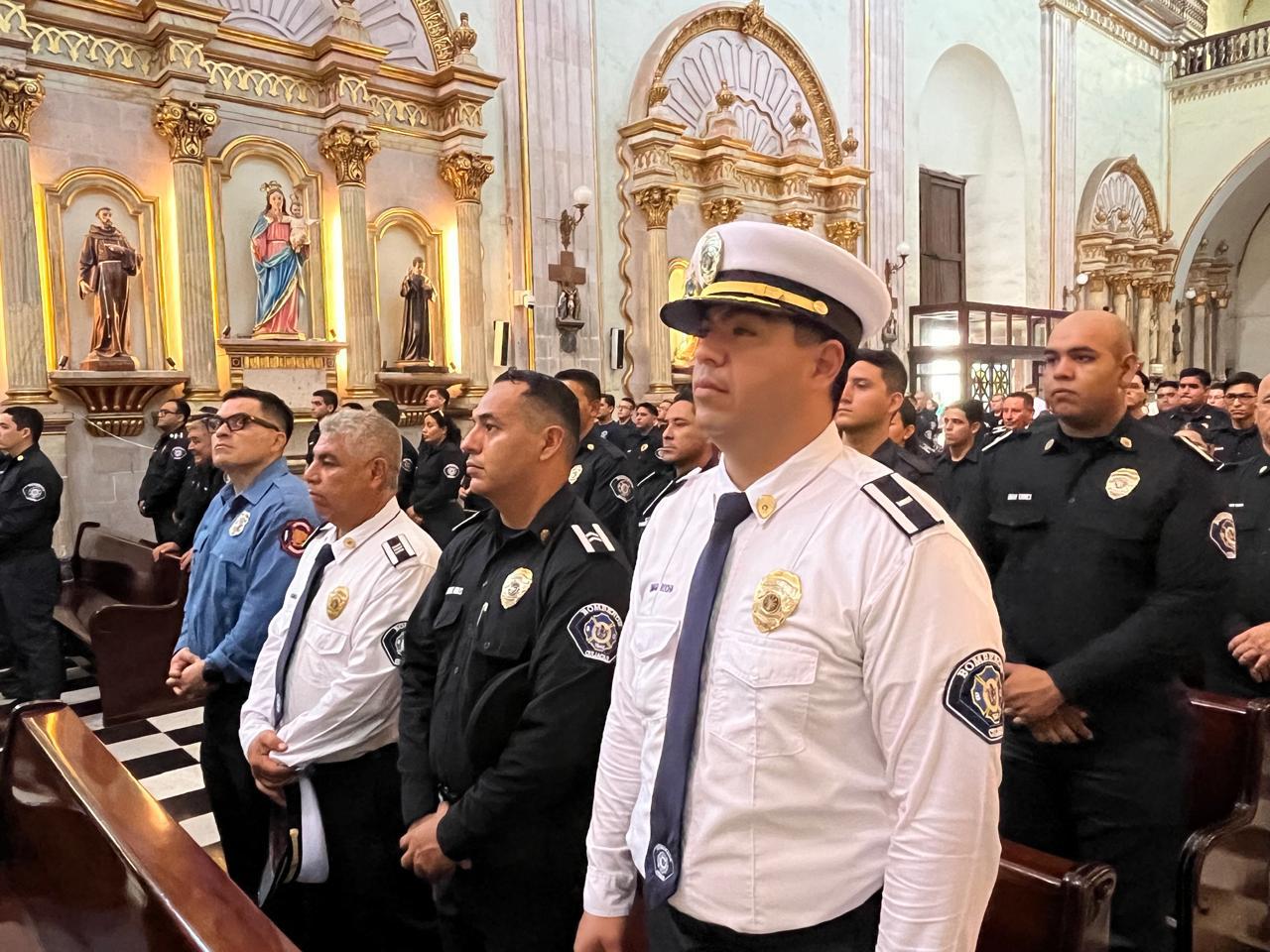 $!Celebran Bomberos de Culiacán su día con necesidad de más estaciones, personal y equipo
