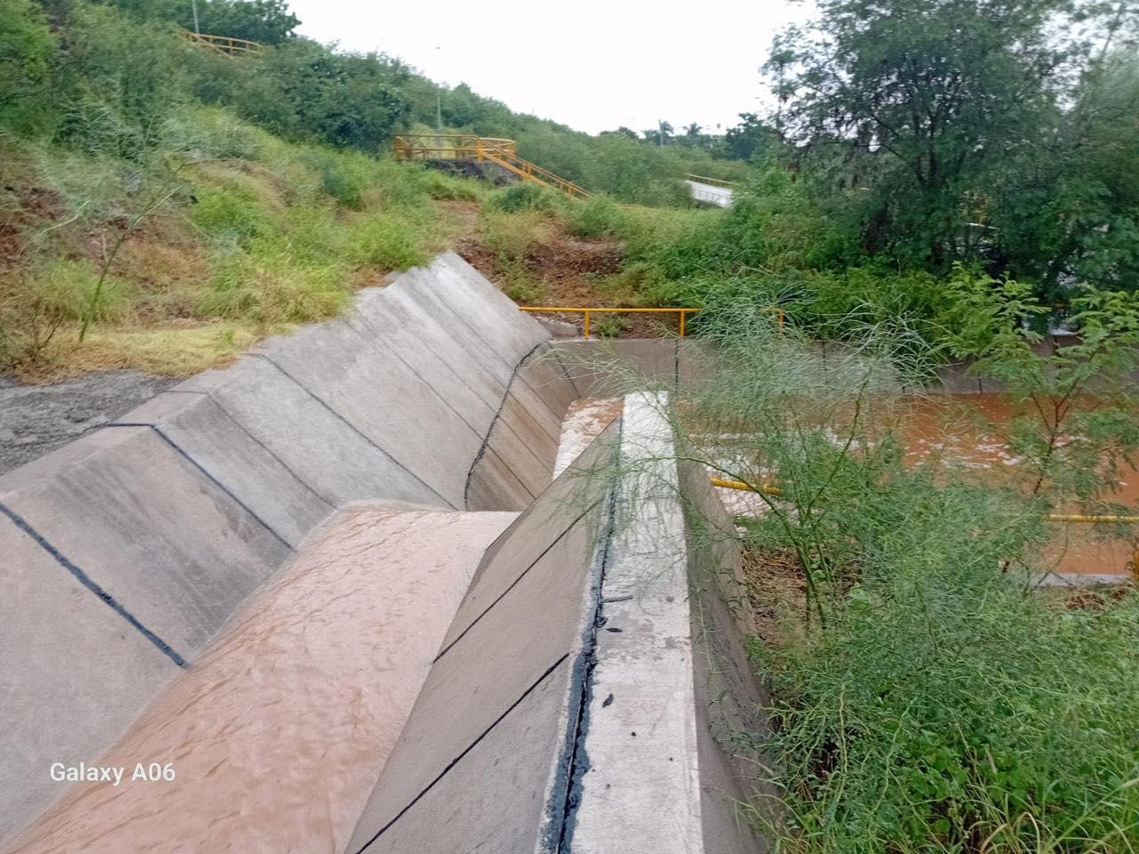 $!Lluvias por remanentes de ‘Raymond’ activan operativo de emergencia en Ahome