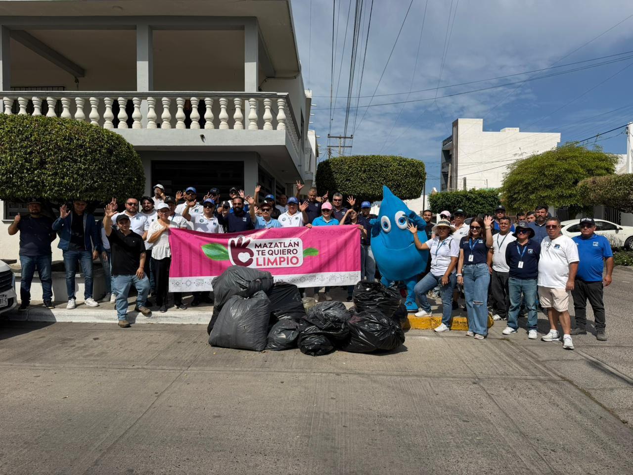 $!Recolectan más de 400 costales de basura en jornada de limpieza en la Sánchez Celis