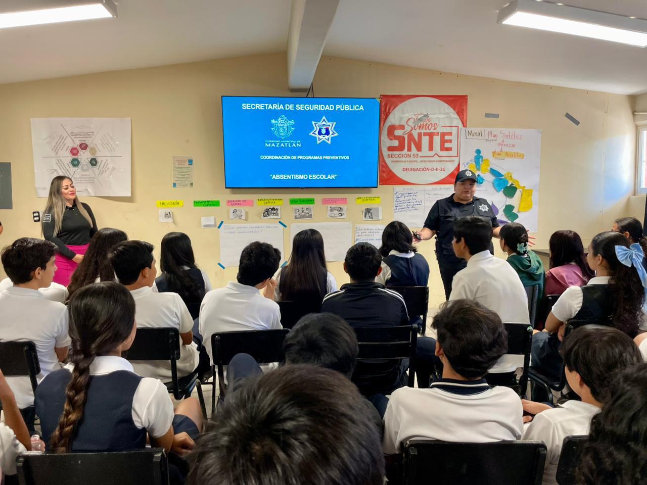 $!Refuerza SSPM campañas preventivas contra delitos en Mazatlán