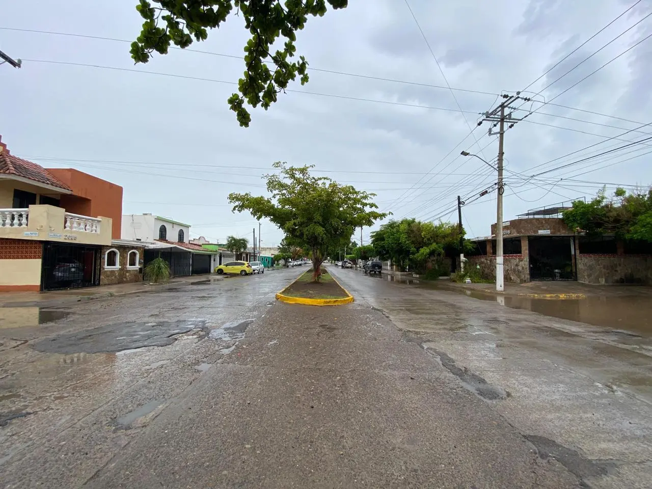 $!Despliegan operativo preventivo en Ahome por amenaza de fuertes lluvias durante este fin semana