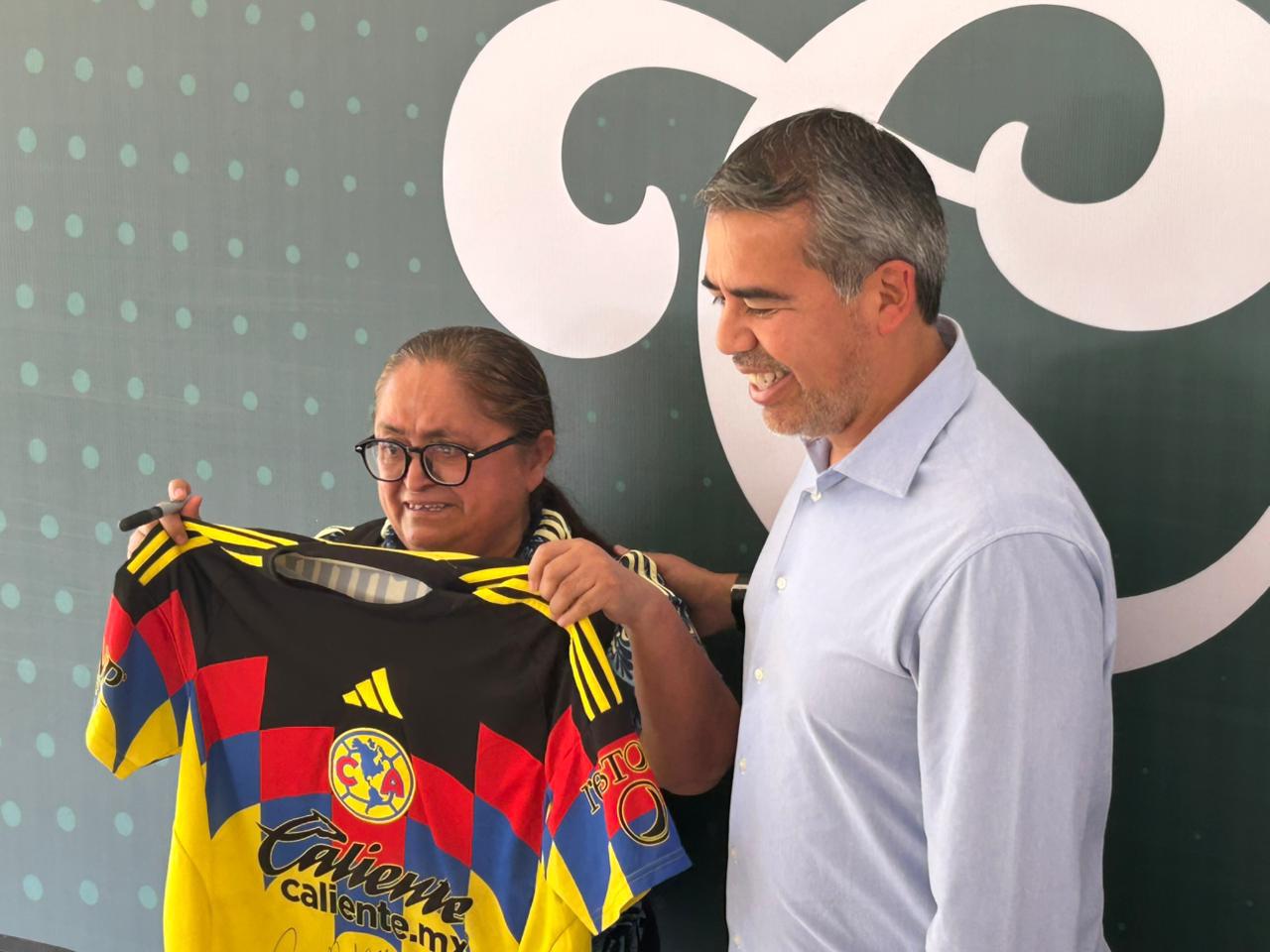 $!‘Culiacán, la Fiesta del Futbol’ reúne a miles en el Parque Acuático