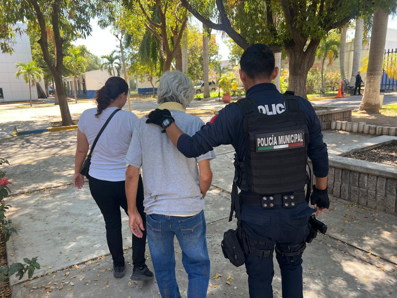 $!Óscar regresa con su familia tras ser encontrado cerca de Sanalona, en Culiacán