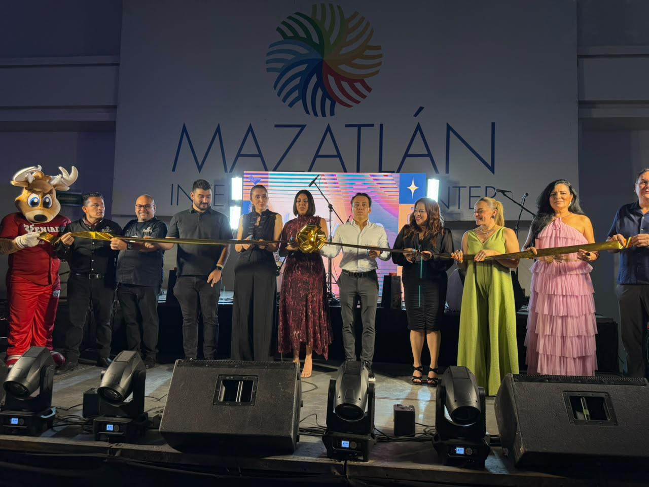 $!Mazatlán vibró con el éxito rotundo del Mixfest 2026
