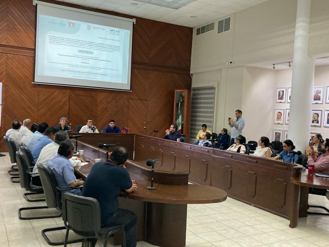 $!Iniciarán trabajos de planeación para actualización del Programa de Desarrollo Urbano en Mazatlán