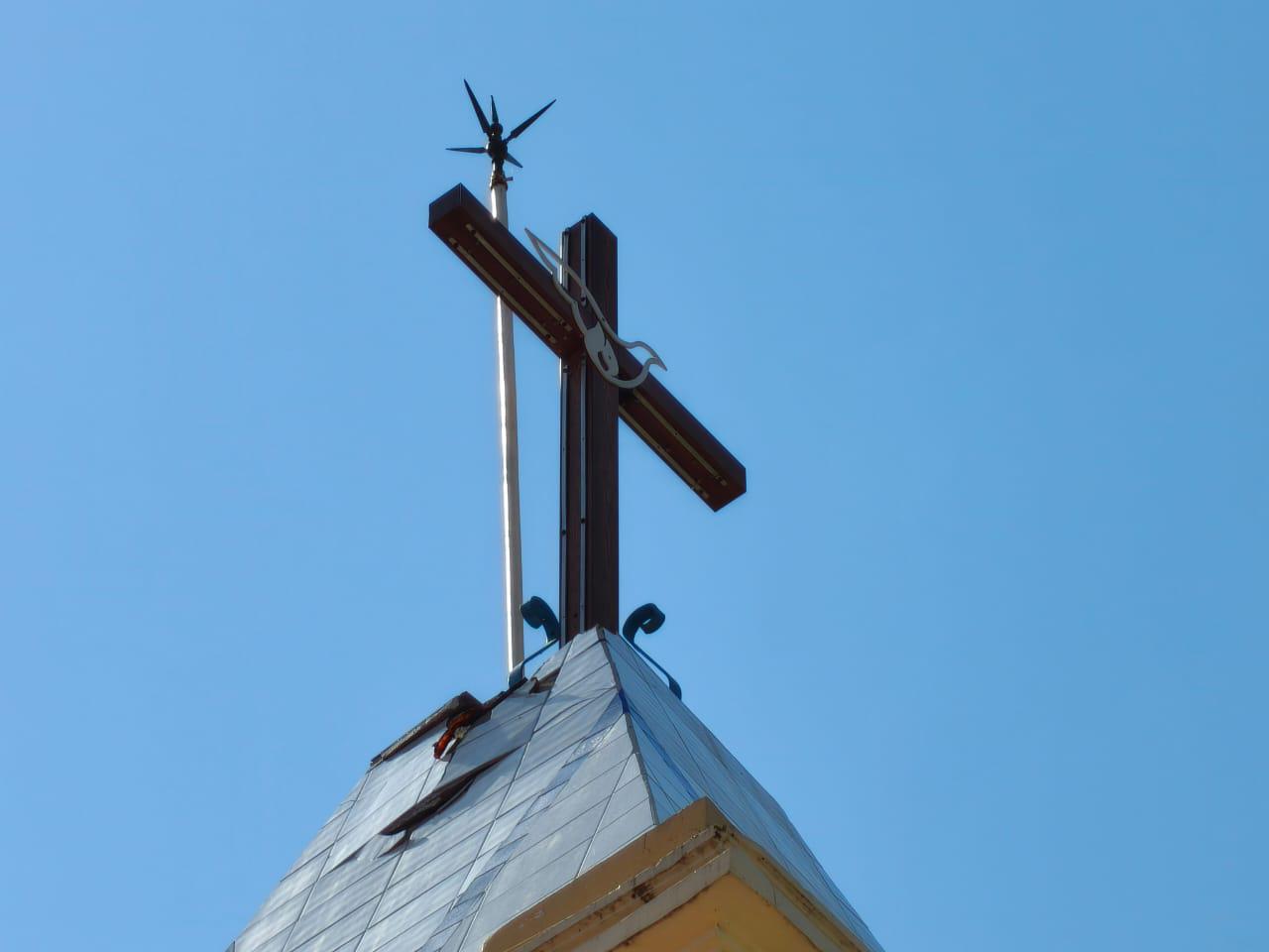 $!Rayos afectan templo y domicilio en la sindicatura de Cacalotán, en Rosario