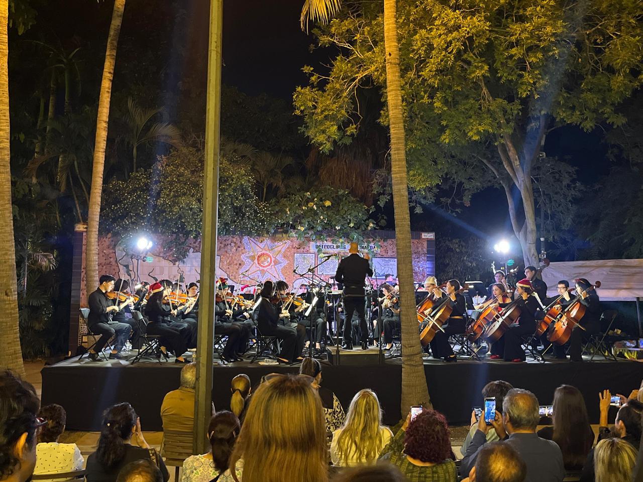 $!El público asistió a este grato encuentro musical en un paraje natural y celebratorio.