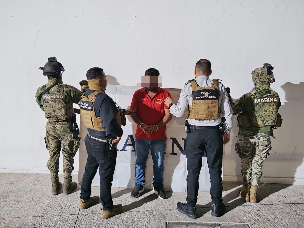 $!Asegura Marina 46 máquinas tragamonedas y detienen a un hombre en Elota