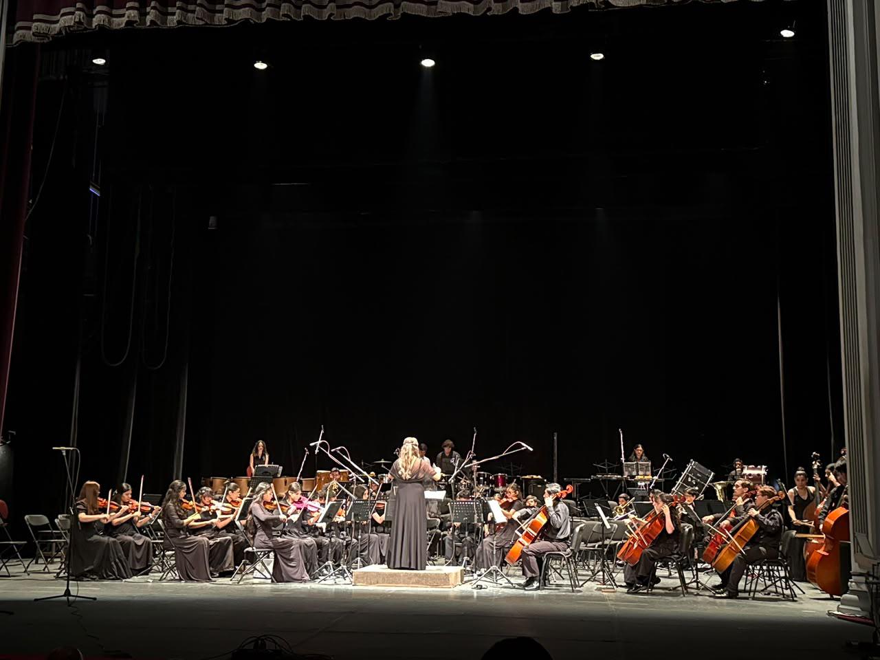 $!Talento rosarense conquista Festival Cultural: ‘Raíces de Plata’ destaca en gala del ISIC