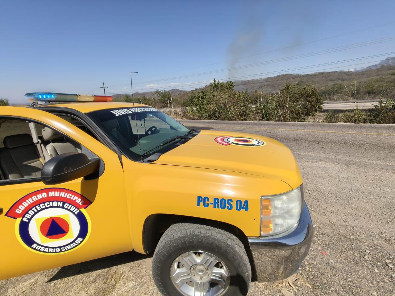 $!Incendio forestal en Rosario provoca apagón en Escuinapa