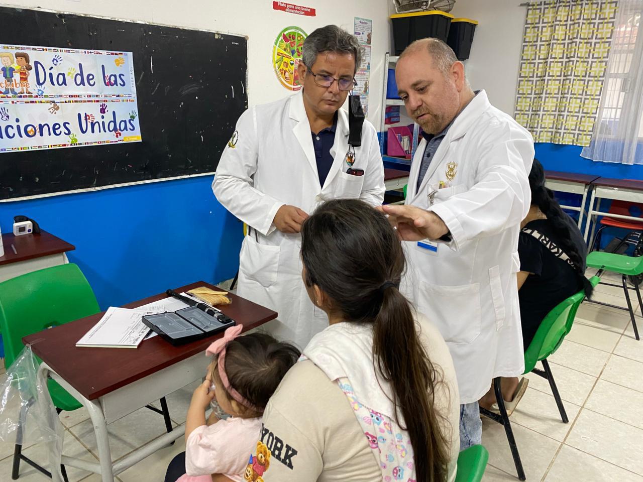 $!Acercan servicios y apoyos a familias de la colonia 16 de Septiembre en Culiacán