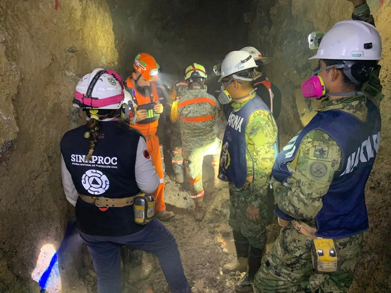 $!Se cumple un mes del accidente en mina de Rosario donde permanece atrapado Isidro Beltrán