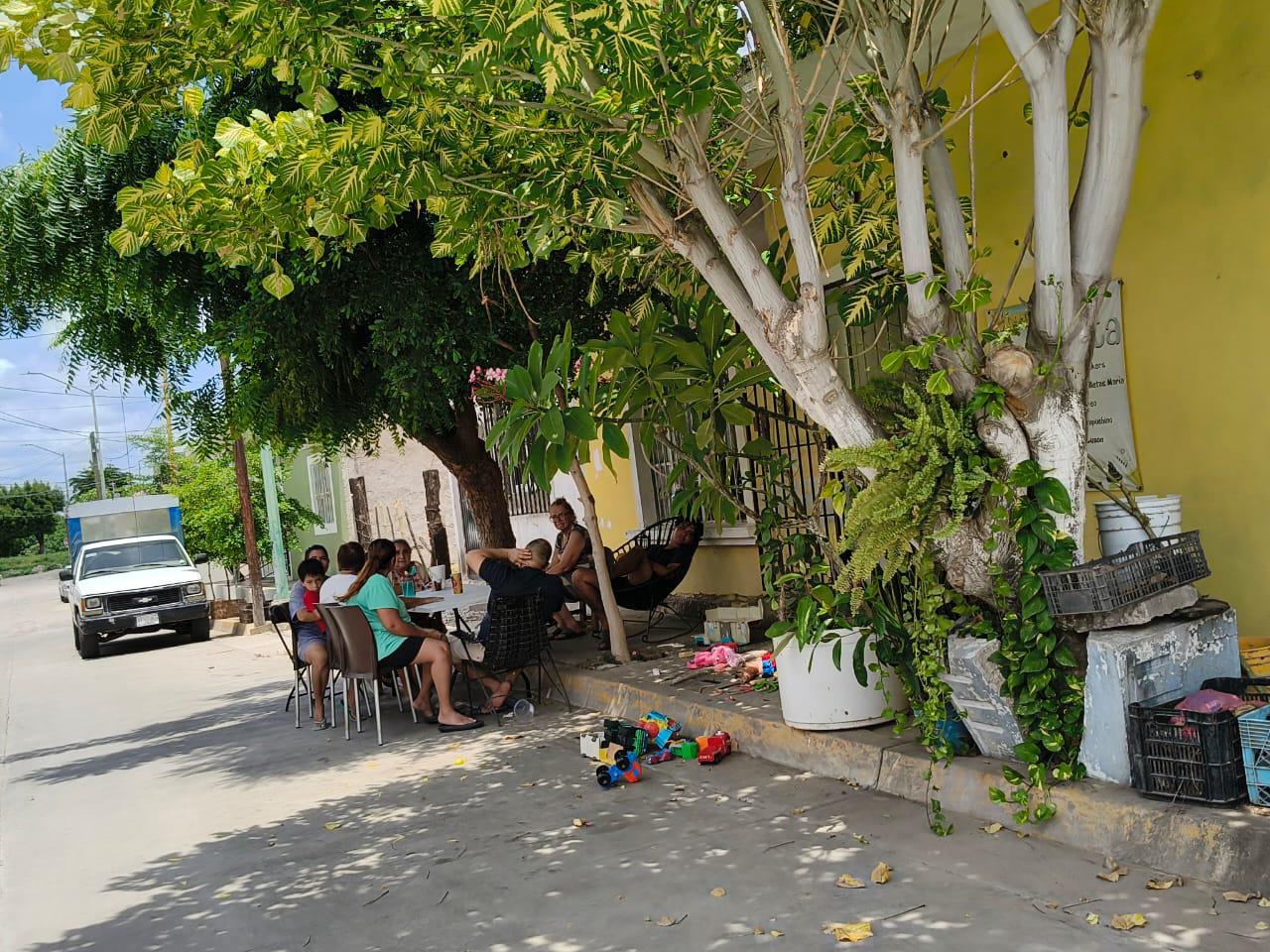 $!Calor extremo y apagón no paralizan la actividad comercial en El Rosario
