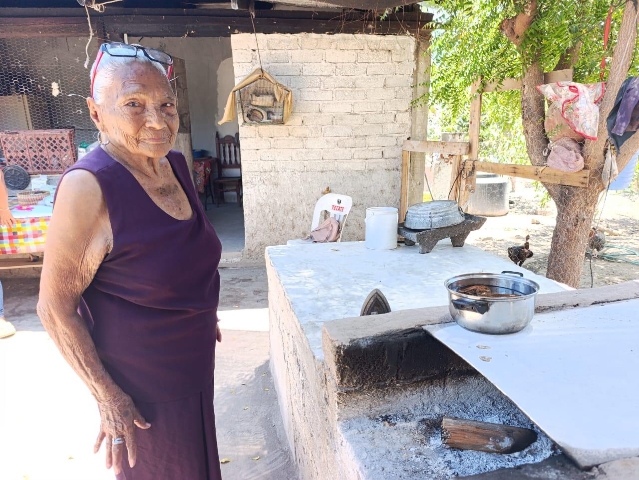 $!Mamá Chema, 100 años de duelo y resistencia en la sierra que ya no existe