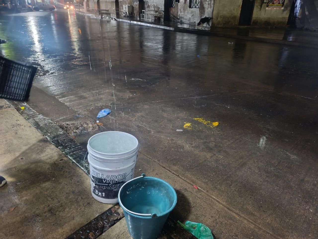 $!Lluvia intensa cae en Escuinapa tras jornada soleada