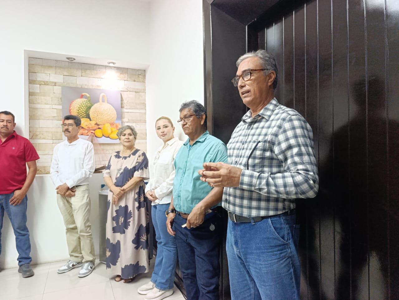 $!Alcalde cambia a consejeros de Jumapae y formaliza nombramiento de nuevo gerente