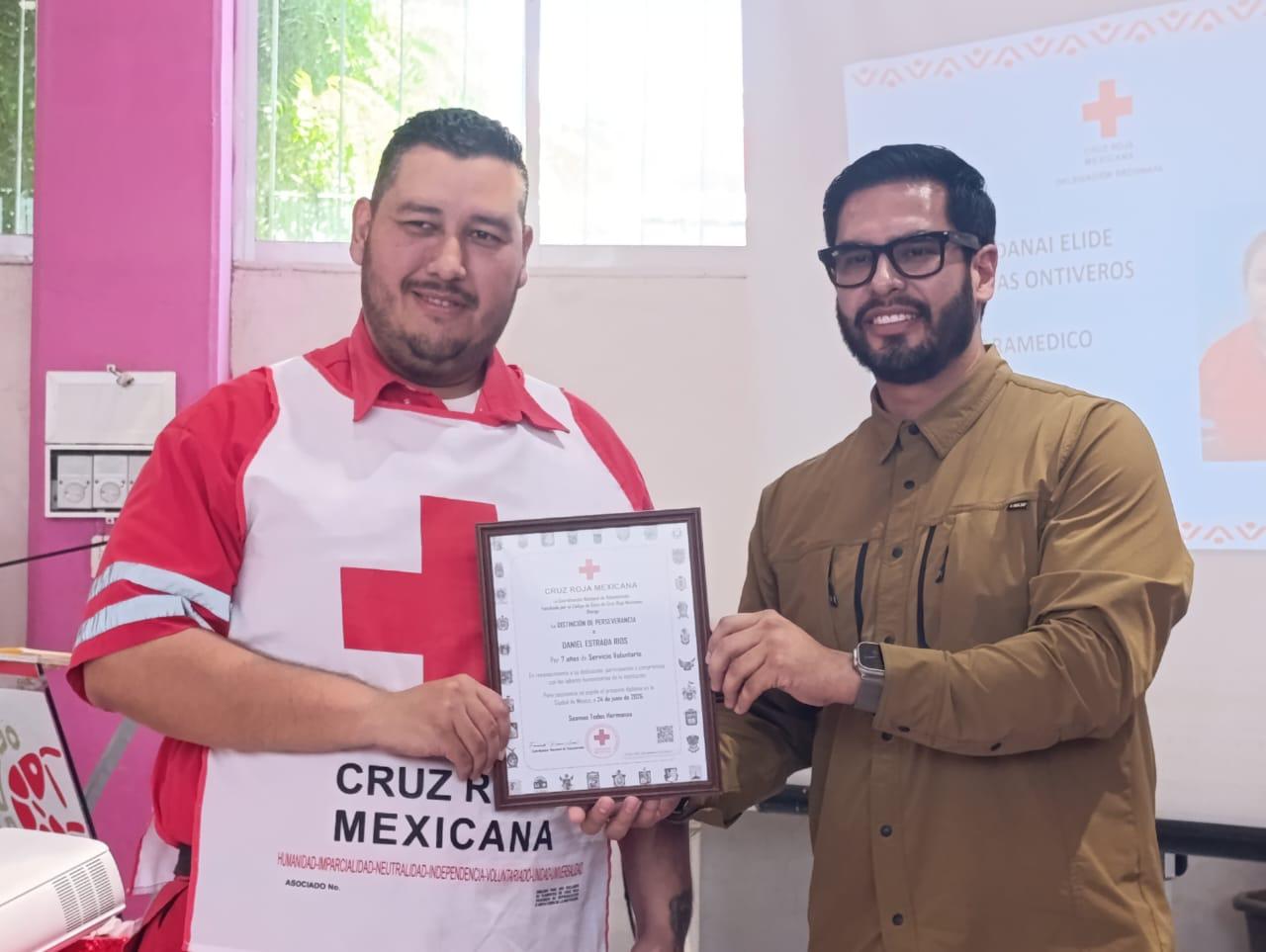 $!Con reconocimientos por su labor, celebran el Día del Socorrista en Escuinapa
