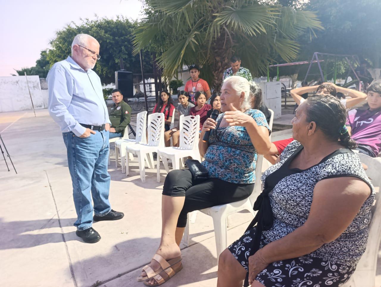 $!Urgen vecinos atención a calles de Pueblo Nuevo, en Escuinapa