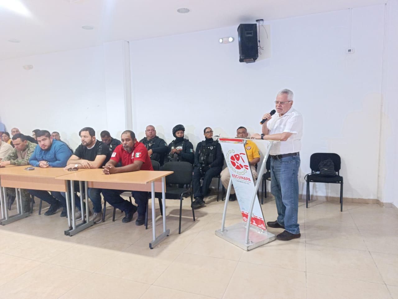$!Dan banderazo del Operativo de Seguridad para las Fiestas del Mar de Las Cabras