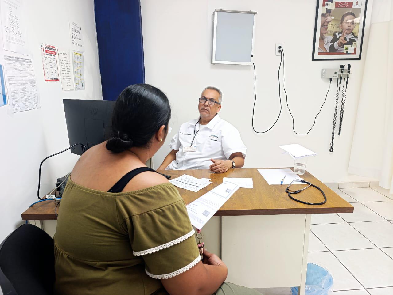 $!La atención médica en el Hospital IMSS Bienestar de Escuinapa opera normal tras falla eléctrica