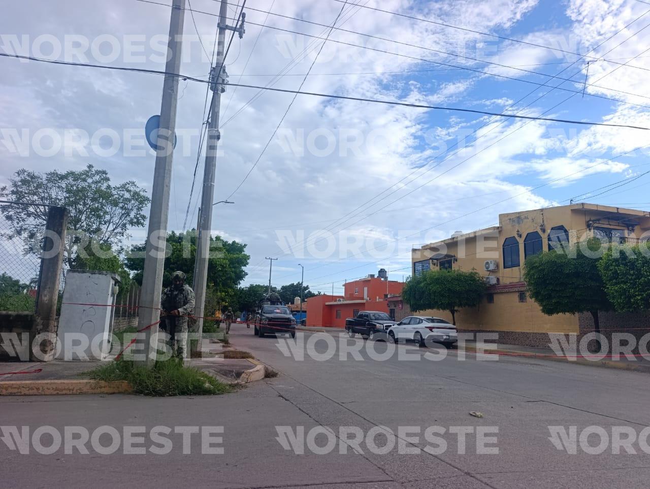 $!Matan a un hombre a balazos cerca de escuela primaria en Escuinapa