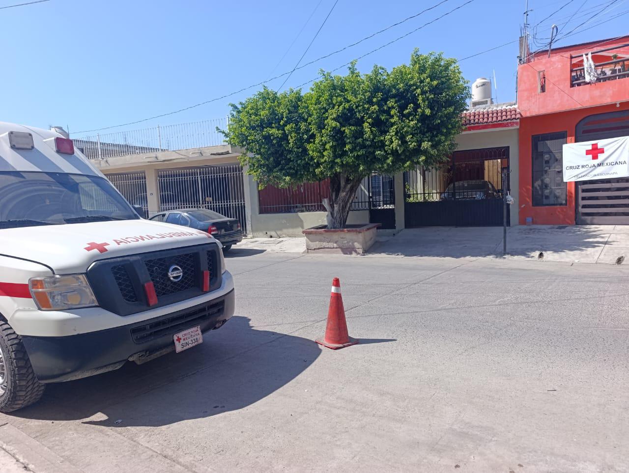 $!Por rehabilitación, atiende Cruz Roja Escuinapa en otro domicilio