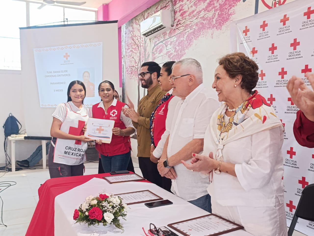 $!Con reconocimientos por su labor, celebran el Día del Socorrista en Escuinapa