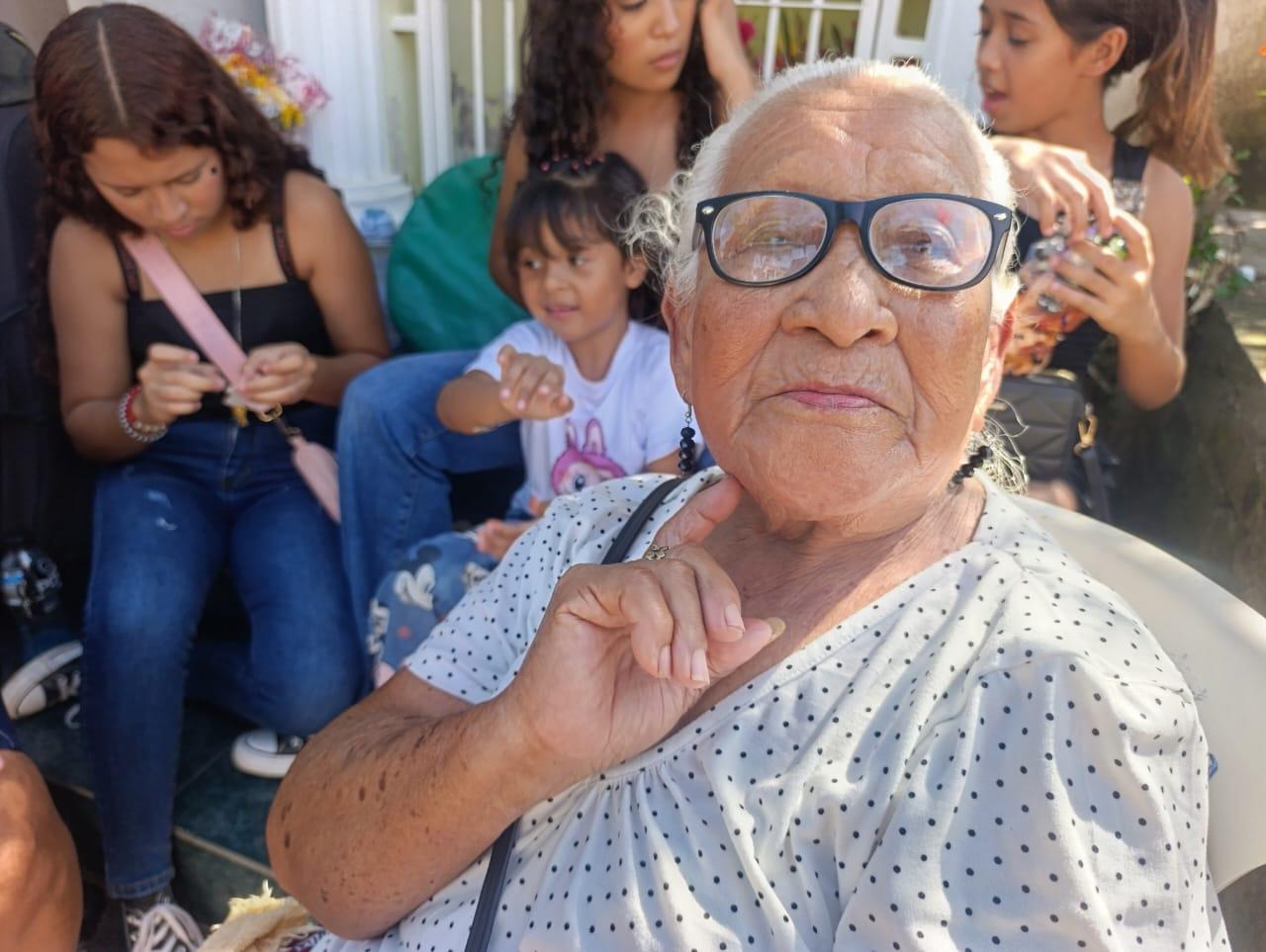 $!Aunque ya no está, el recuerdo de don José Roberto siempre hará sonreír a doña Natividad