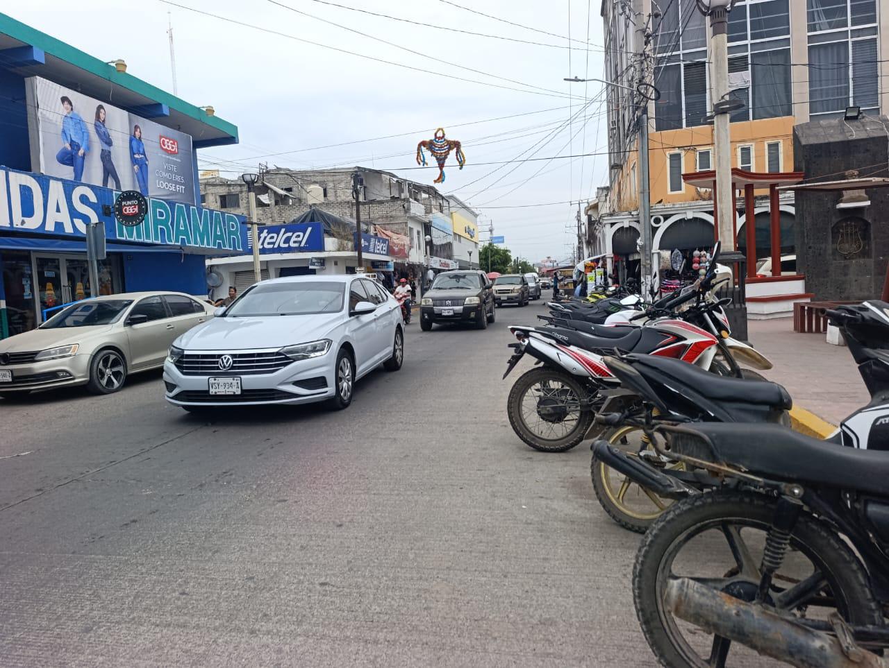 $!Diciembre no cumplió con las expectativas de los comerciantes de Escuinapa