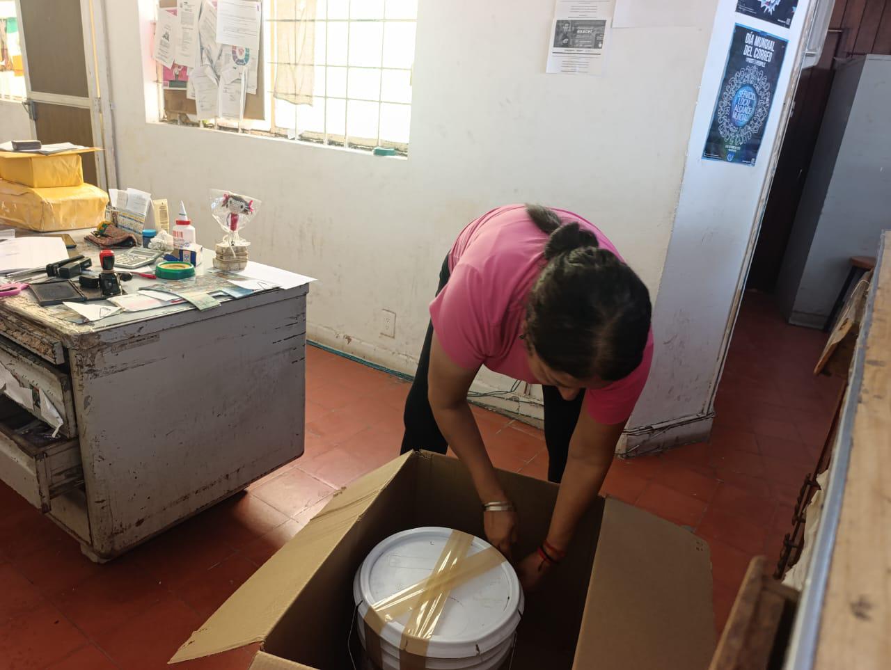 $!Aunque las cosas han cambiado, los carteros siguen siendo mensajeros importantes para Escuinapa