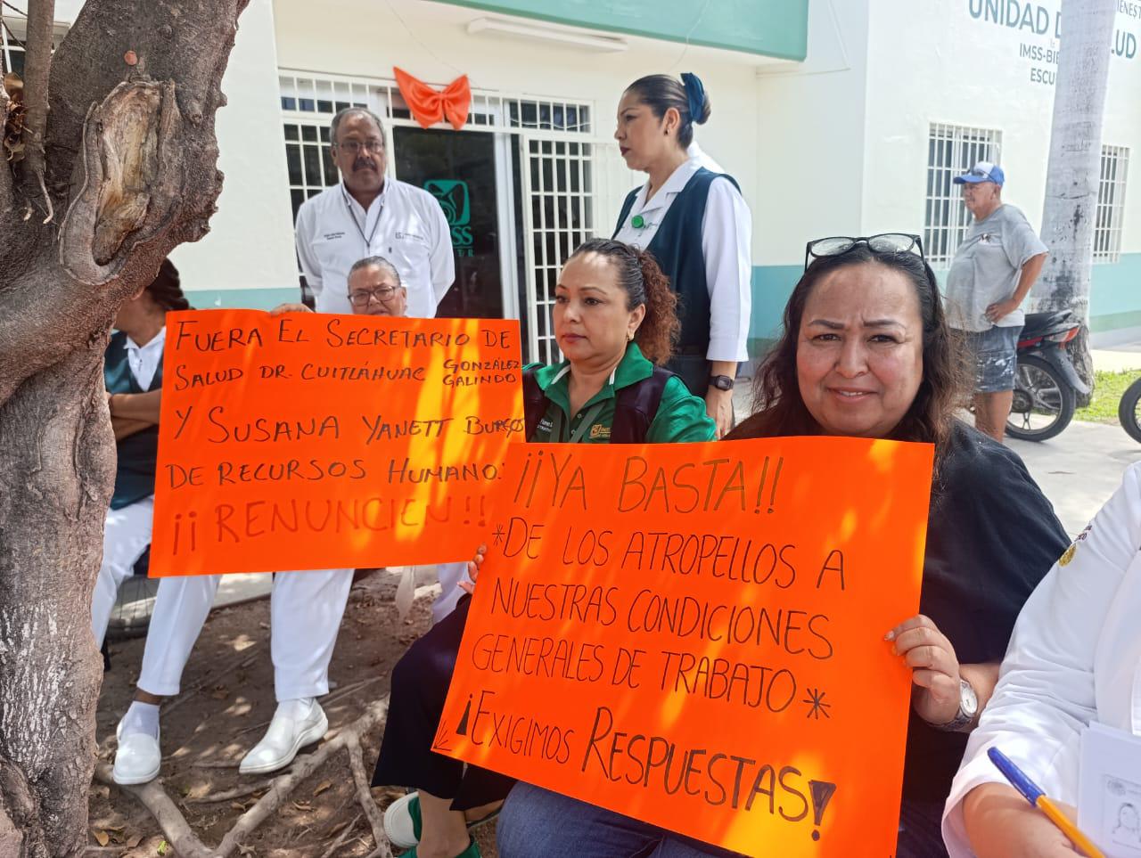 $!Protestan en el Sector Salud de Escuinapa para defender sus derechos