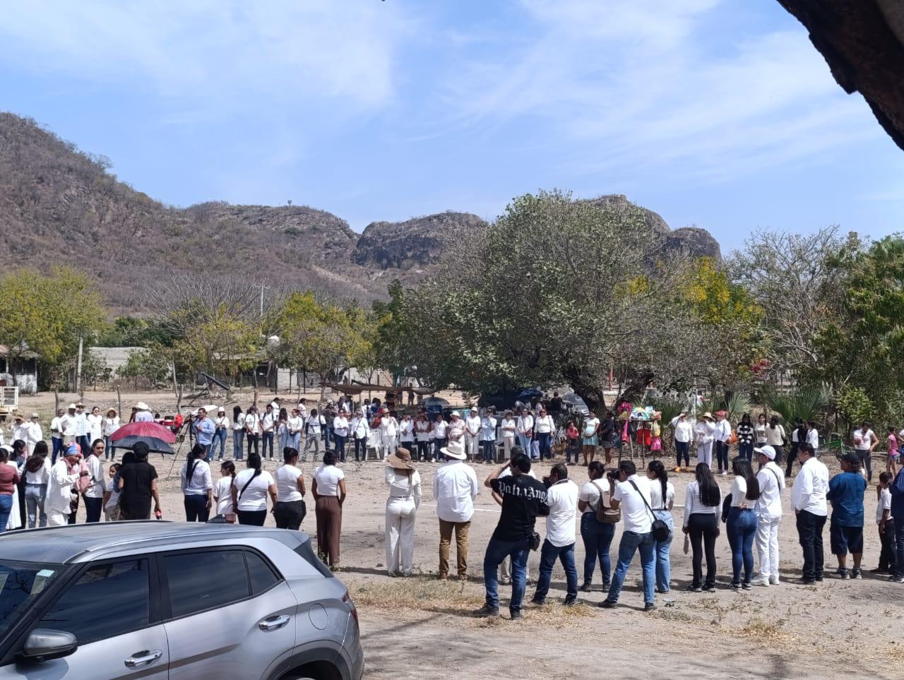 $!Celebran con llamado a la paz recepción de la primavera en El Trébol 1