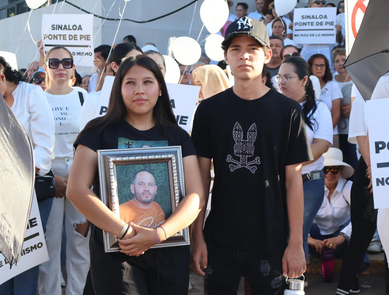 $!Miles marchan por la paz en Culiacán a dos años de la crisis de seguridad