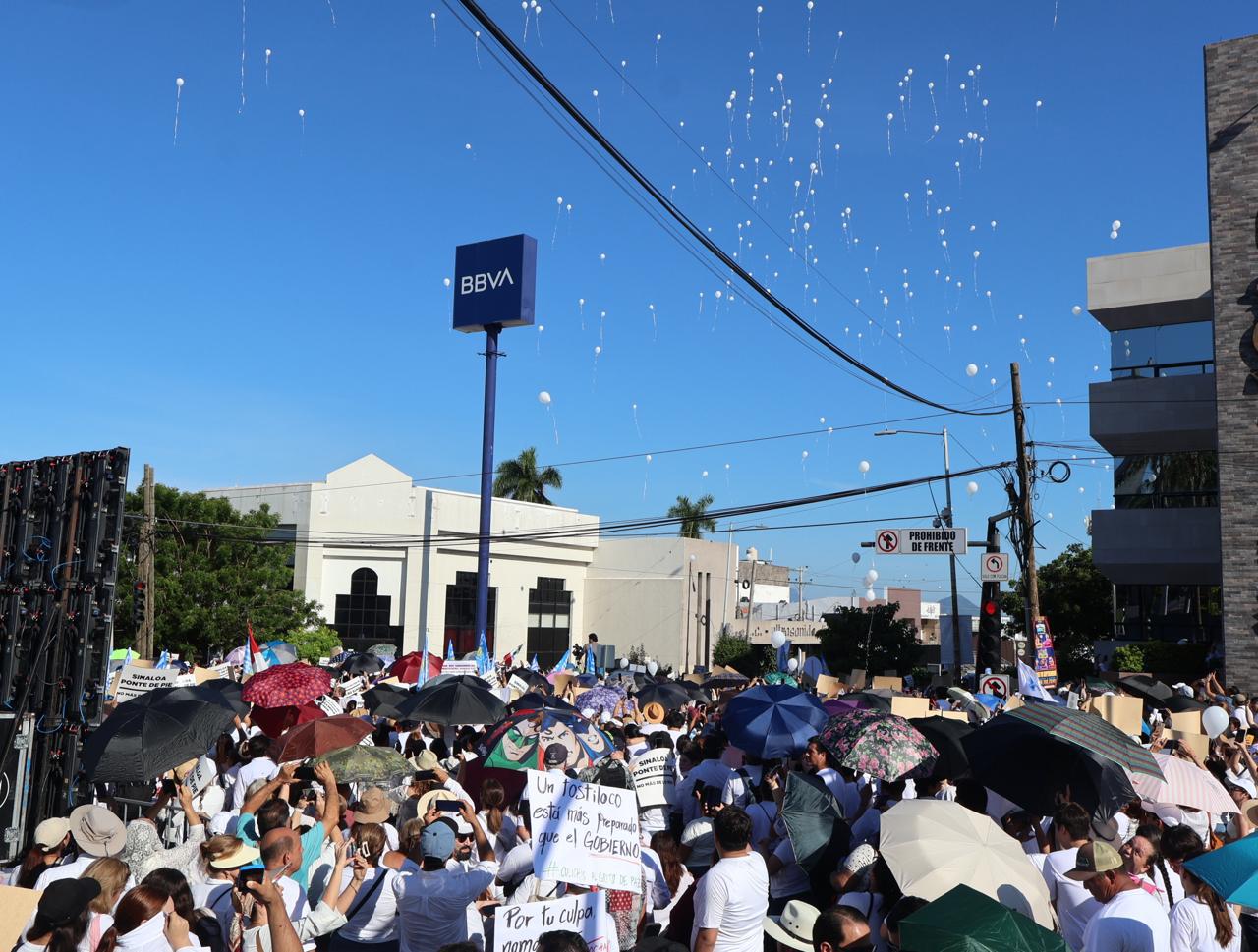 $!Miles marchan por la paz en Culiacán a dos años de la crisis de seguridad