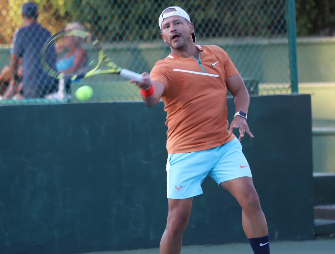 $!Ana Sofía Hernández da batalla, pero cede ante Mark Stoffels en Copa Amstel Ultra de Pascua