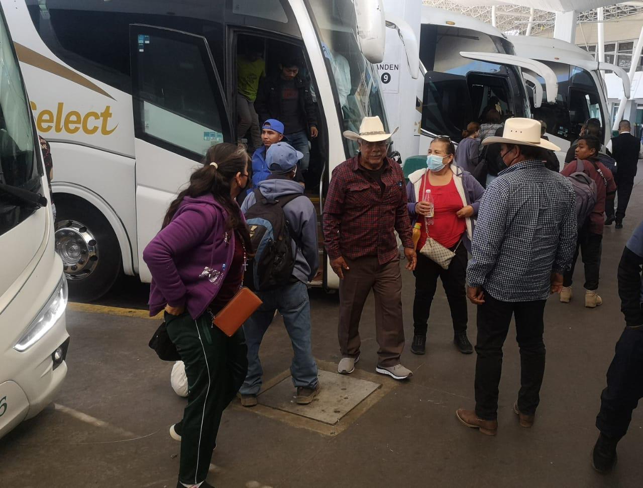 $!Central Camionera de Mazatlán registra alza en entradas y salidas de viajeros