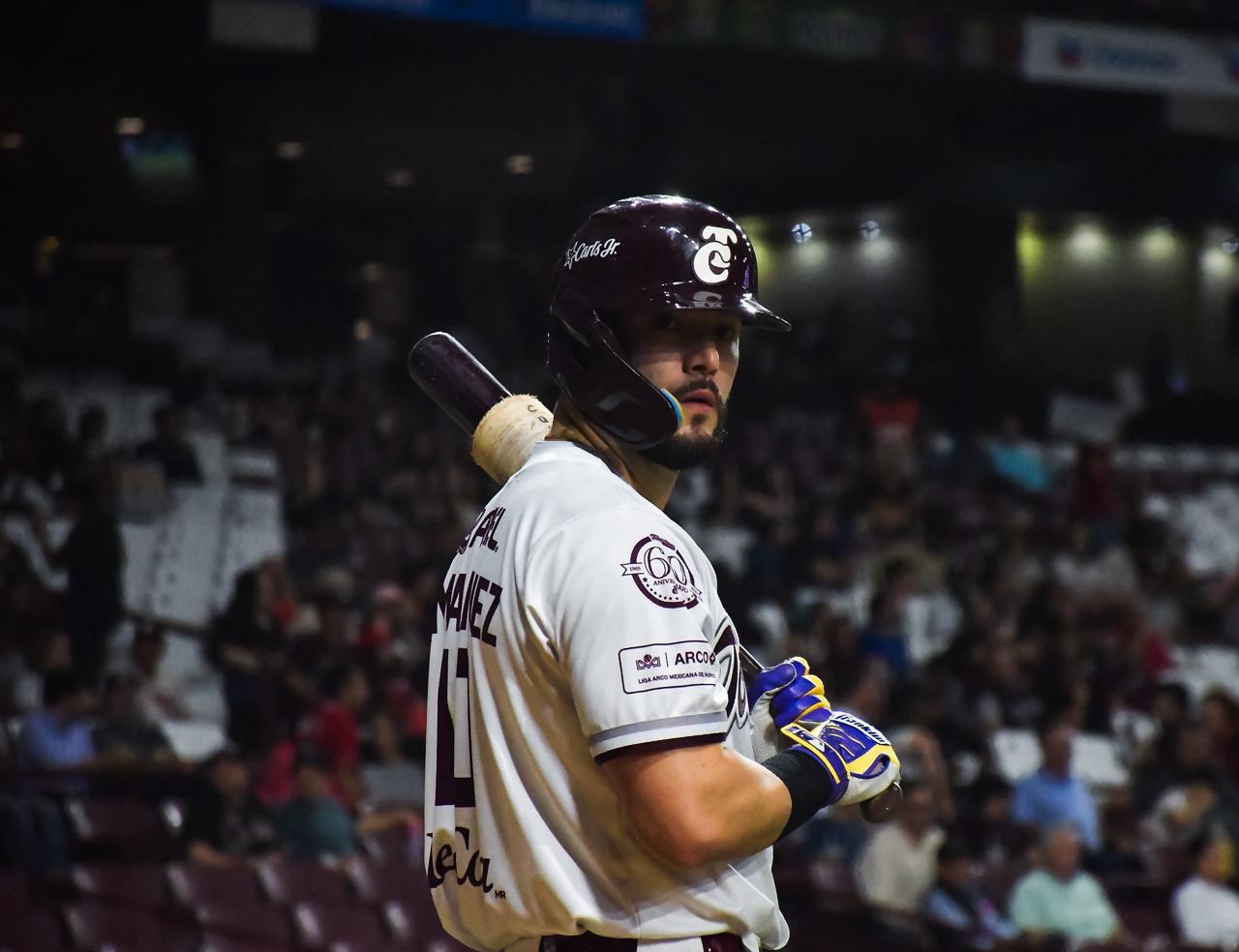 $!Tomateros remonta con rally explosivo y empata la serie en casa