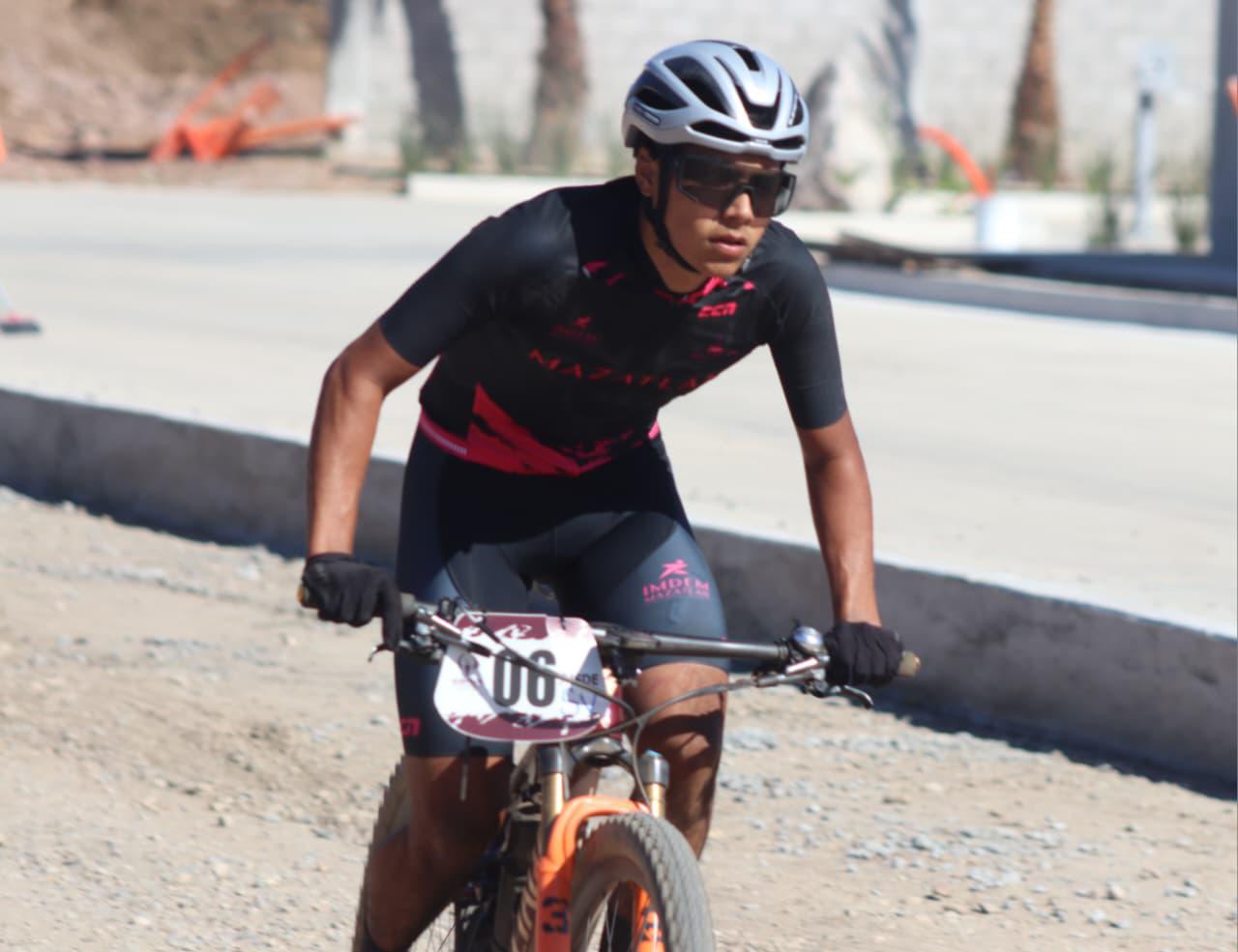 $!Diana Álvarez y Licia Ruiz dan a Mazatlán sus primeros oros en la etapa estatal de ciclismo de montaña