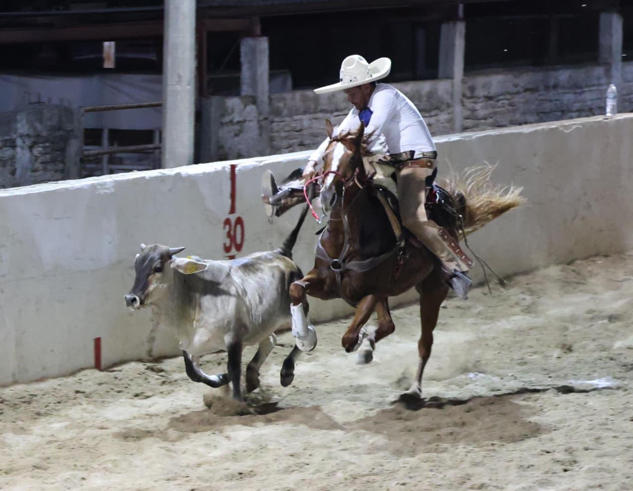 $!Charreada con Causa apoya al Asilo La Inmaculada en Mazatlán