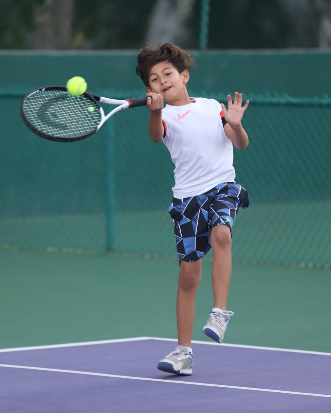 $!Bouciéguez impone experiencia en Copa de Tenis Amstel Ultra