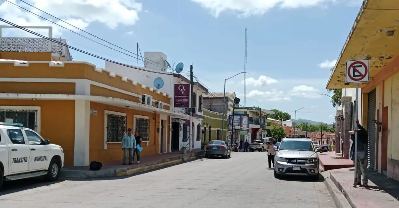 $!Ponen en marcha instalación y reposición de señalización vial en Rosario