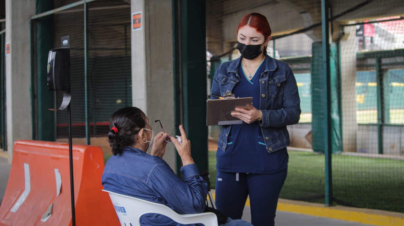 $!El Teodoro Mariscal abre sus puertas a primer día de la campaña Jornada de Operación de Cataratas
