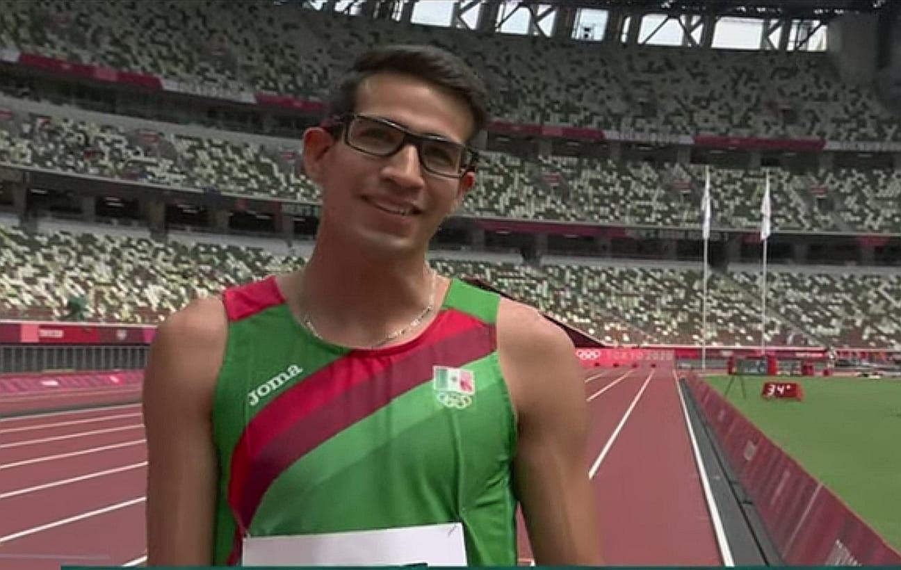 $!Tonatiu López es primero en su heat y avanza a semifinales en los 800 m planos en Tokio 2020