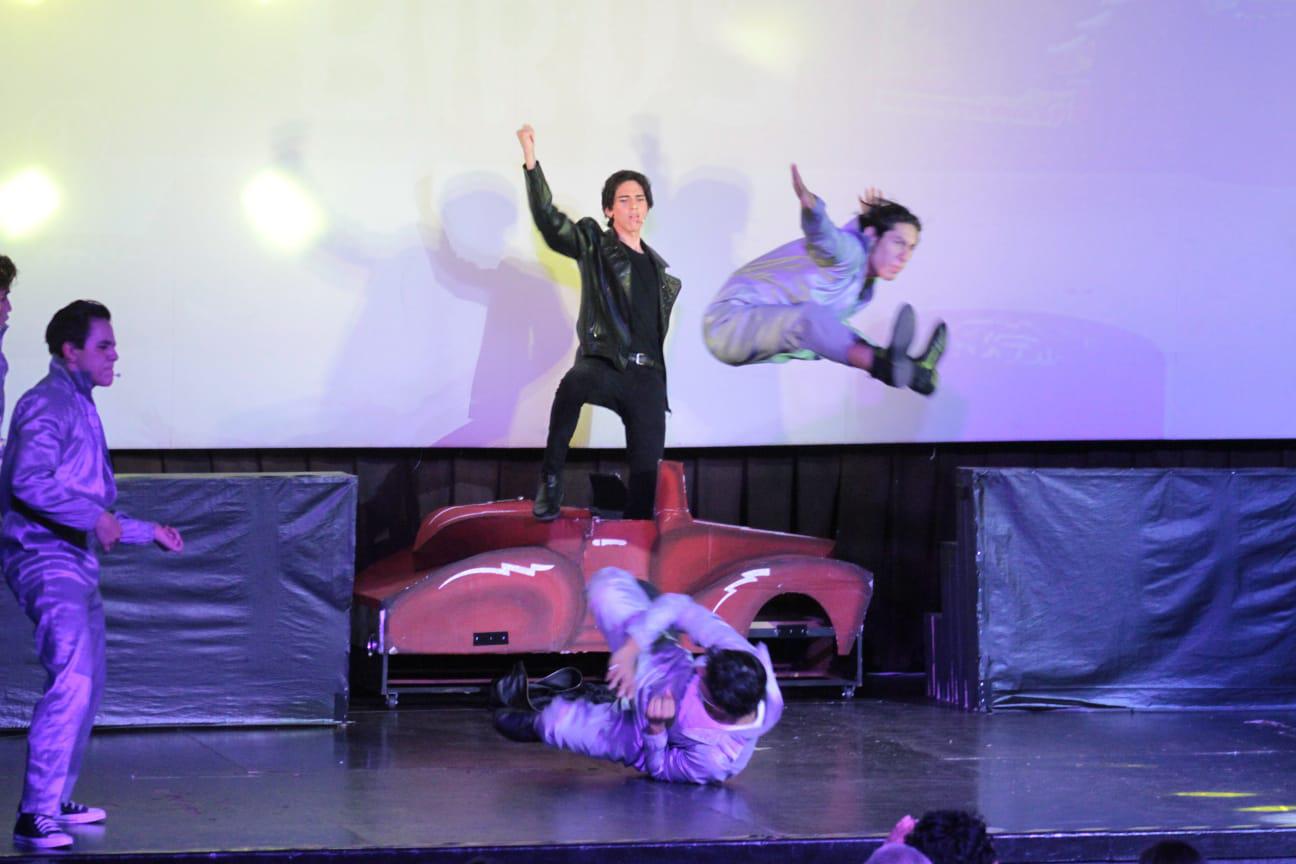 $!La compañía Tres60teatro pone a bailar y a cantar al público con Grease 2022