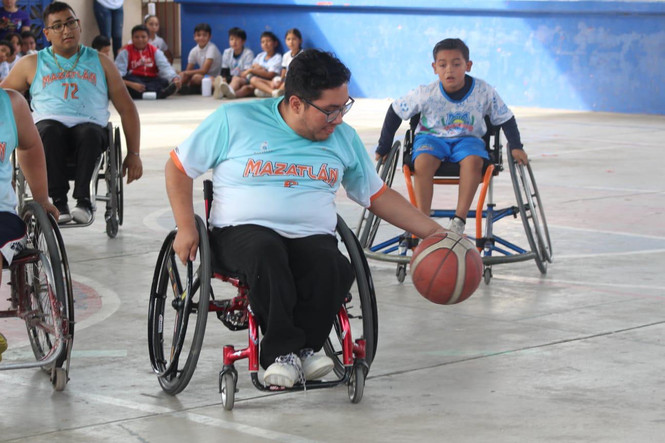 $!Festeja la escuela Democracia la inclusión, en el marco del Día Internacional de Personas con Discapacidad